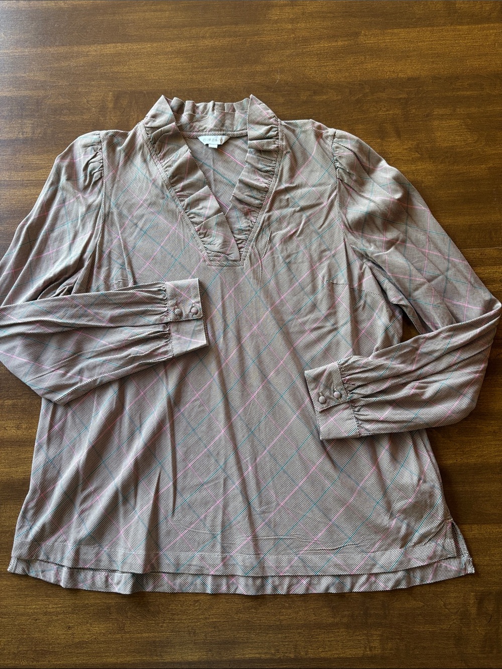 NWT Crown & Ivy Ruffle V-Neck Blouse, Size XL